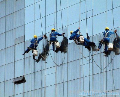 西寧外墻清洗服務(wù) 專業(yè)公司如何保障建筑物清潔服務(wù)質(zhì)量